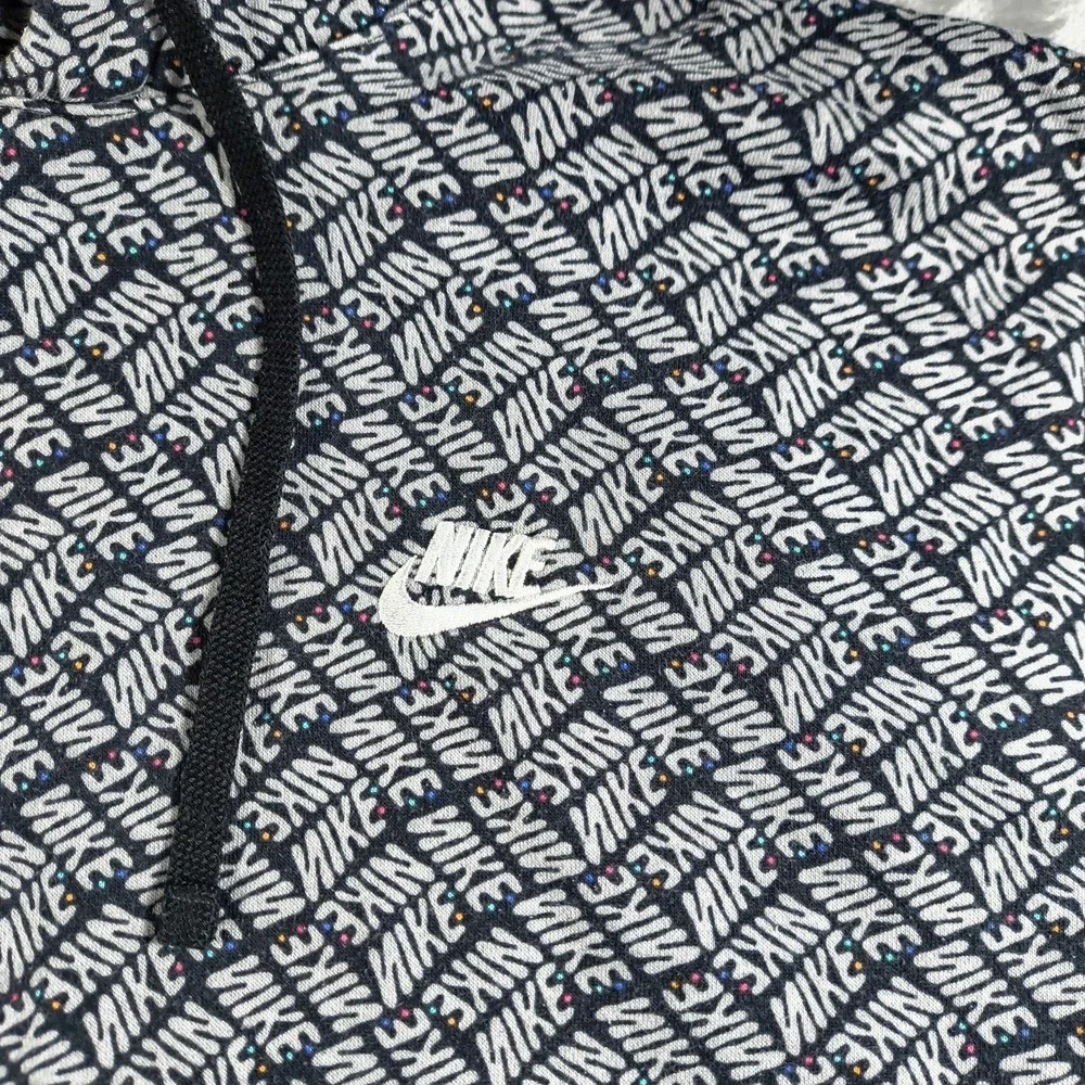 Nike Hoodie Mens Medium Essentials Allover‎ Print Pullover NSW DM6911 010